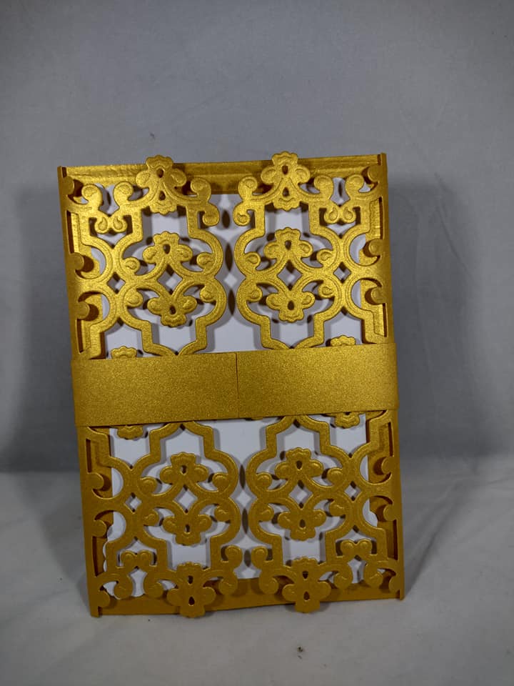 Gate fold Geometric gold